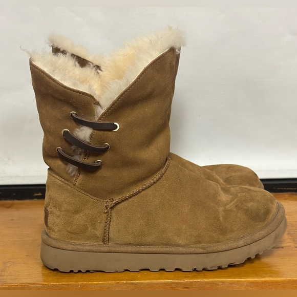 SOLD - Picture 3 of 7